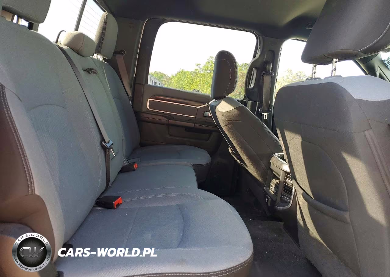 2022 Ram 2500 Big Horn VIN:3C6UR5DL0NG169860 - 10