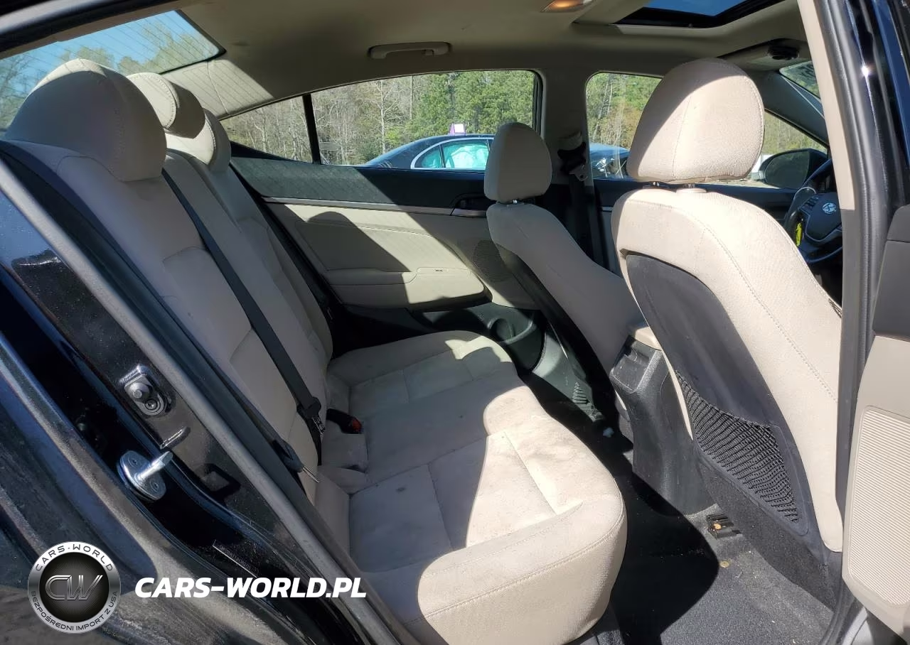 2018 Hyundai Elantra Sel VIN:5NPD84LF1JH380715 - 10