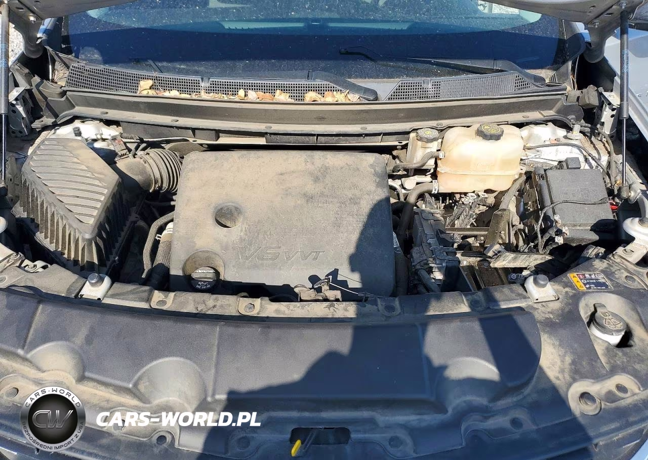 2018 Chevrolet Traverse Ls VIN:1GNERFKW7JJ118615 - 12