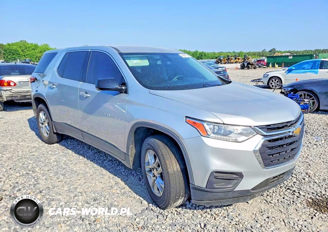 2018 Chevrolet Traverse Ls VIN:1GNERFKW7JJ118615 - 4
