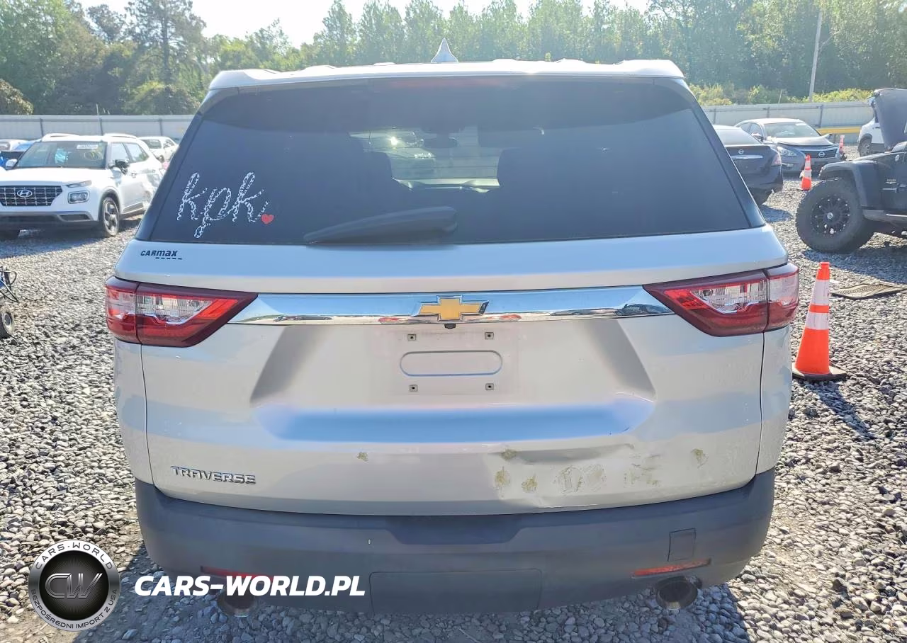 2018 Chevrolet Traverse Ls VIN:1GNERFKW7JJ118615 - 6
