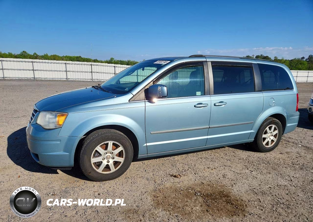 2010 Chrysler Town And Country