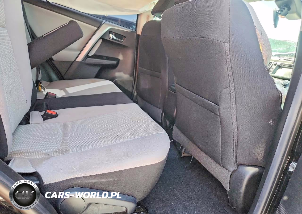 2018 Toyota Rav4 Xle VIN:2T3WFREV5JW418746 - 11
