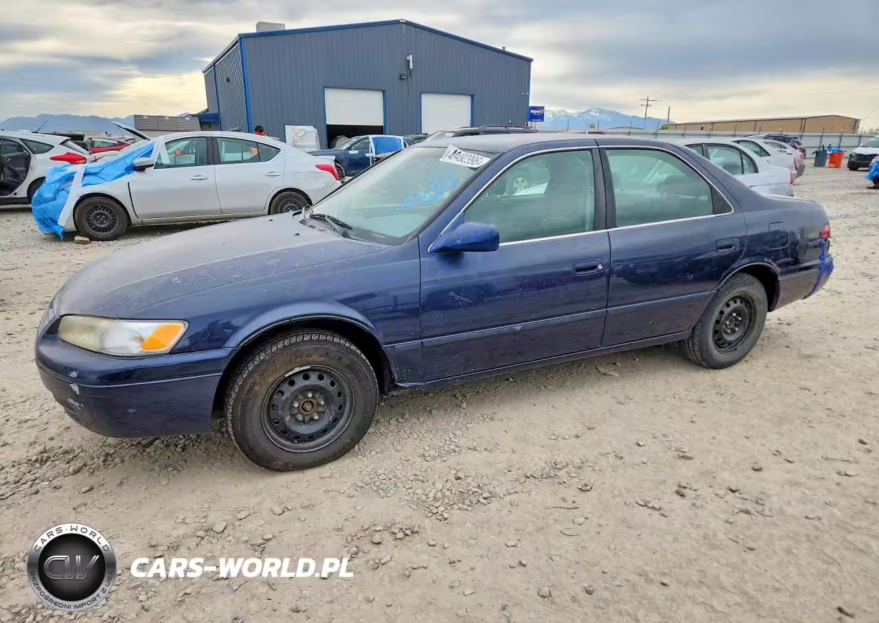 1999 Toyota Camry Le