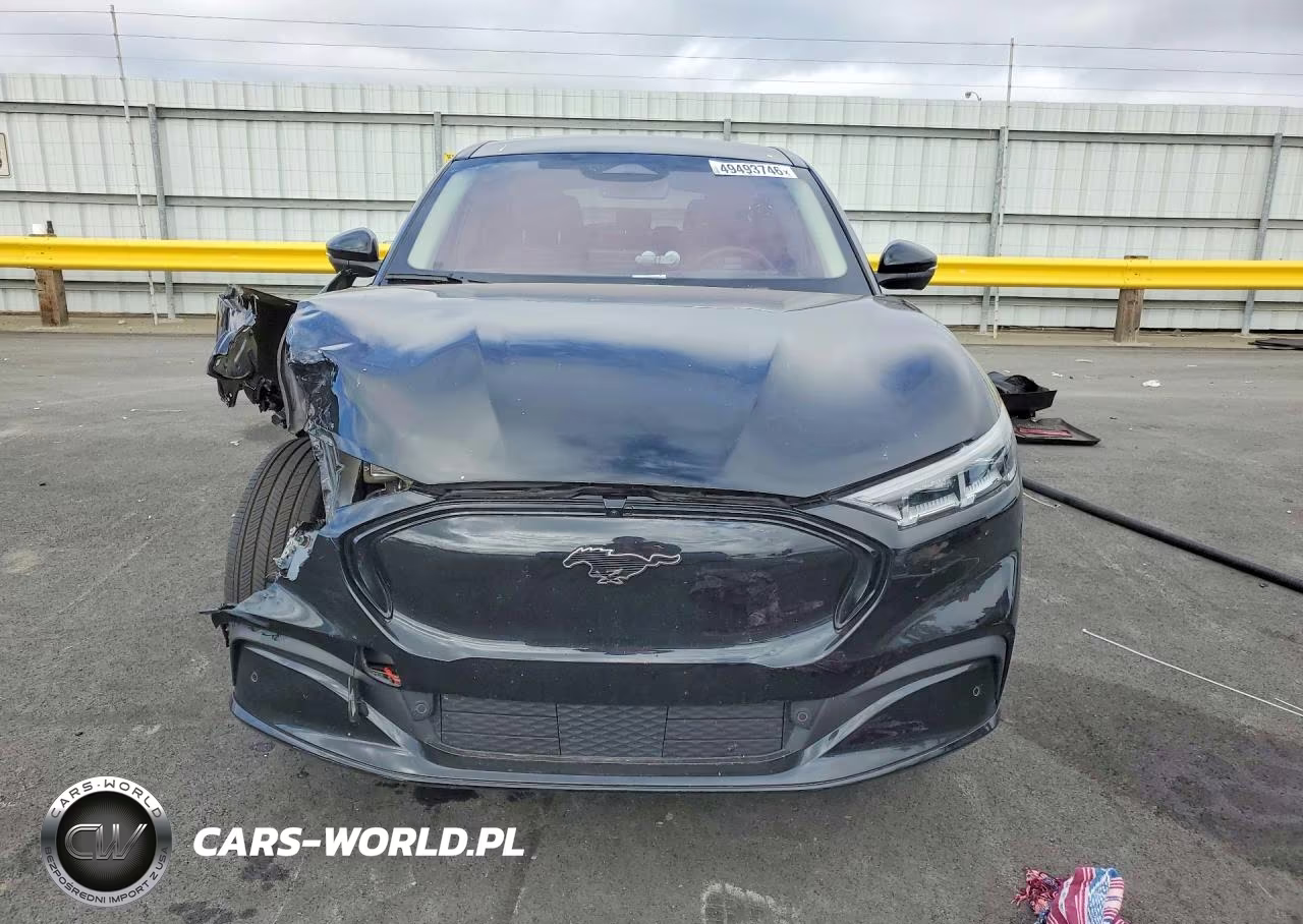 2023 Ford Mustang Mach-E Premium VIN:3FMTK3R74PMB03448 - 5