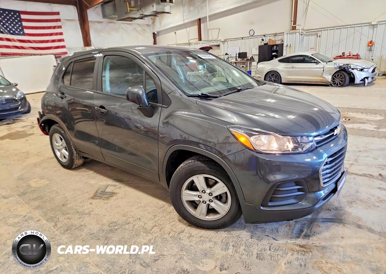 2020 Chevrolet Trax Ls VIN:3GNCJKSB8LL231957 - 4