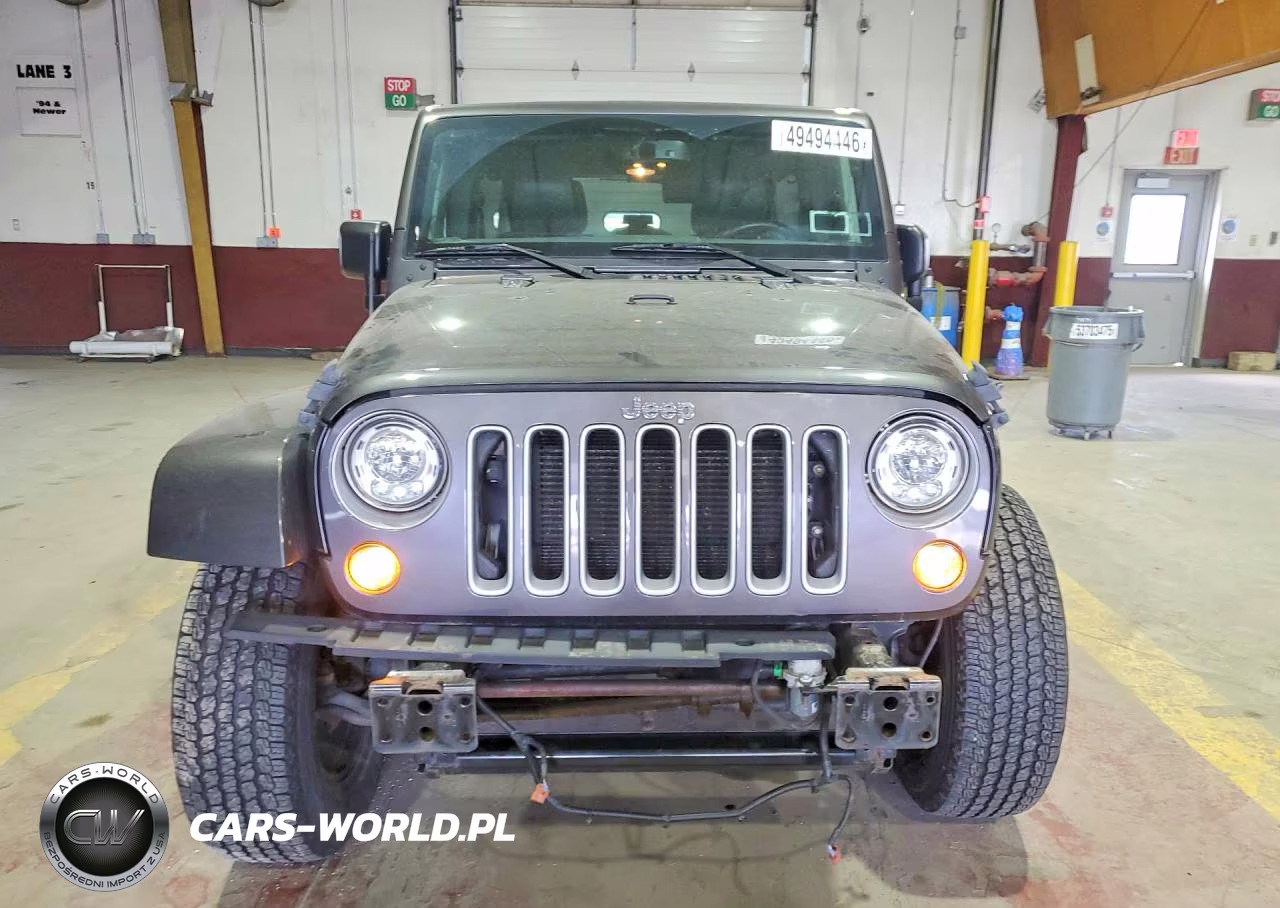 2017 Jeep Wrangler Unlimited Sahara VIN:1C4HJWEG0HL629809 - 5