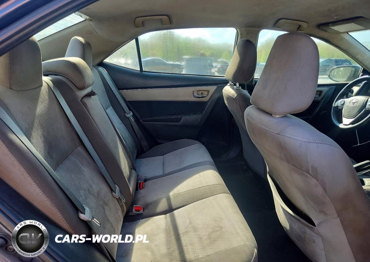2019 Toyota Corolla Le VIN:5YFBURHE8KP881895 - 10