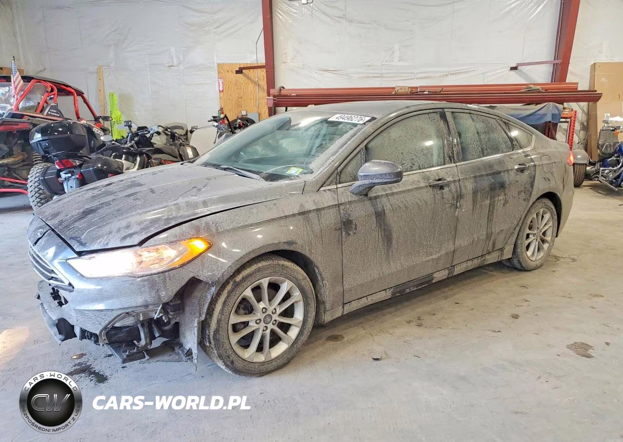 2020 Ford Fusion Se – zdjęcie 1 z 13