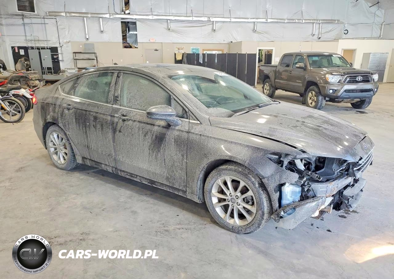 2020 Ford Fusion Se VIN:3FA6P0HD4LR247044 - 4