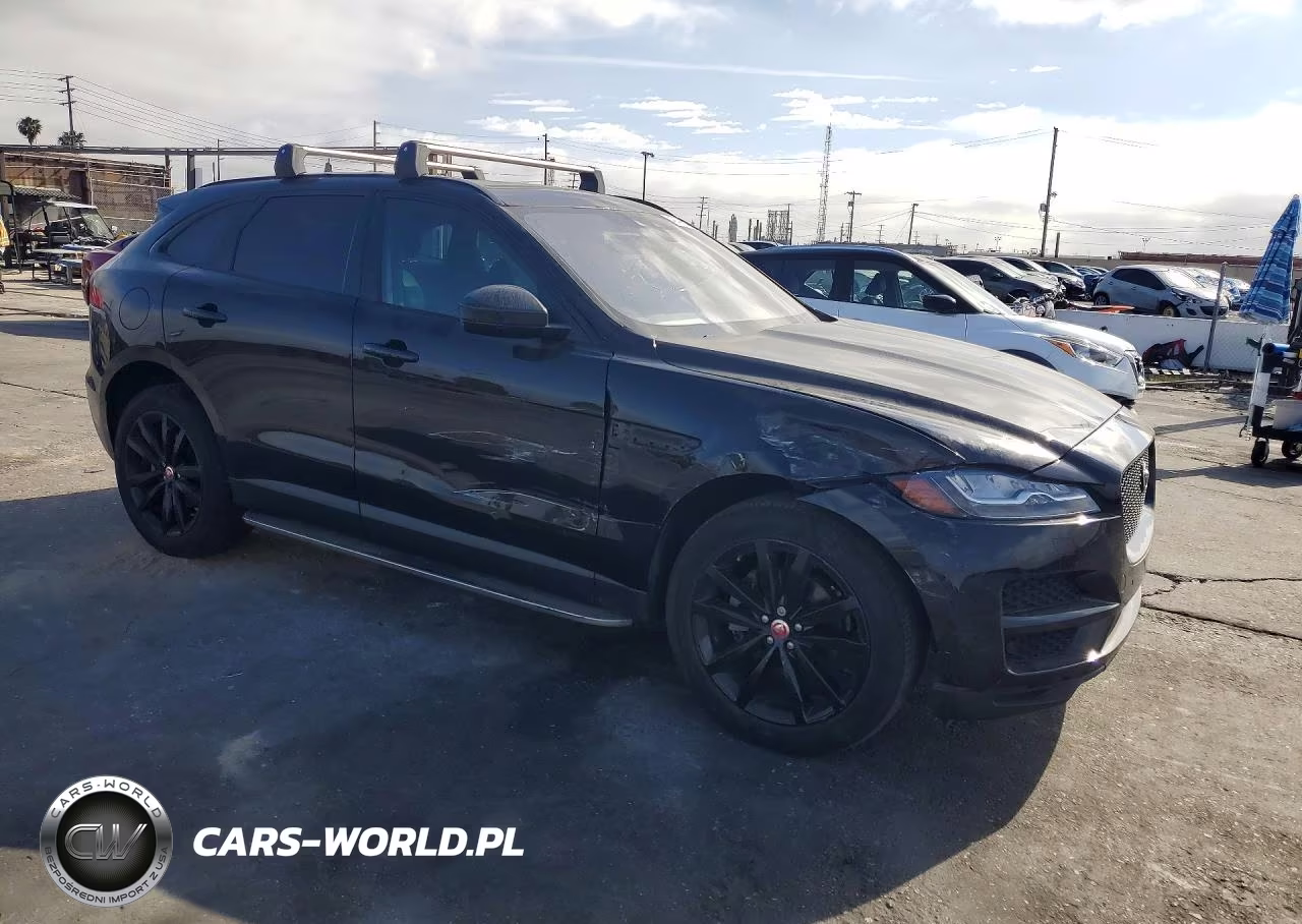 2018 Jaguar F-Pace Prestige VIN:SADCK2FN9JA265845 - 4