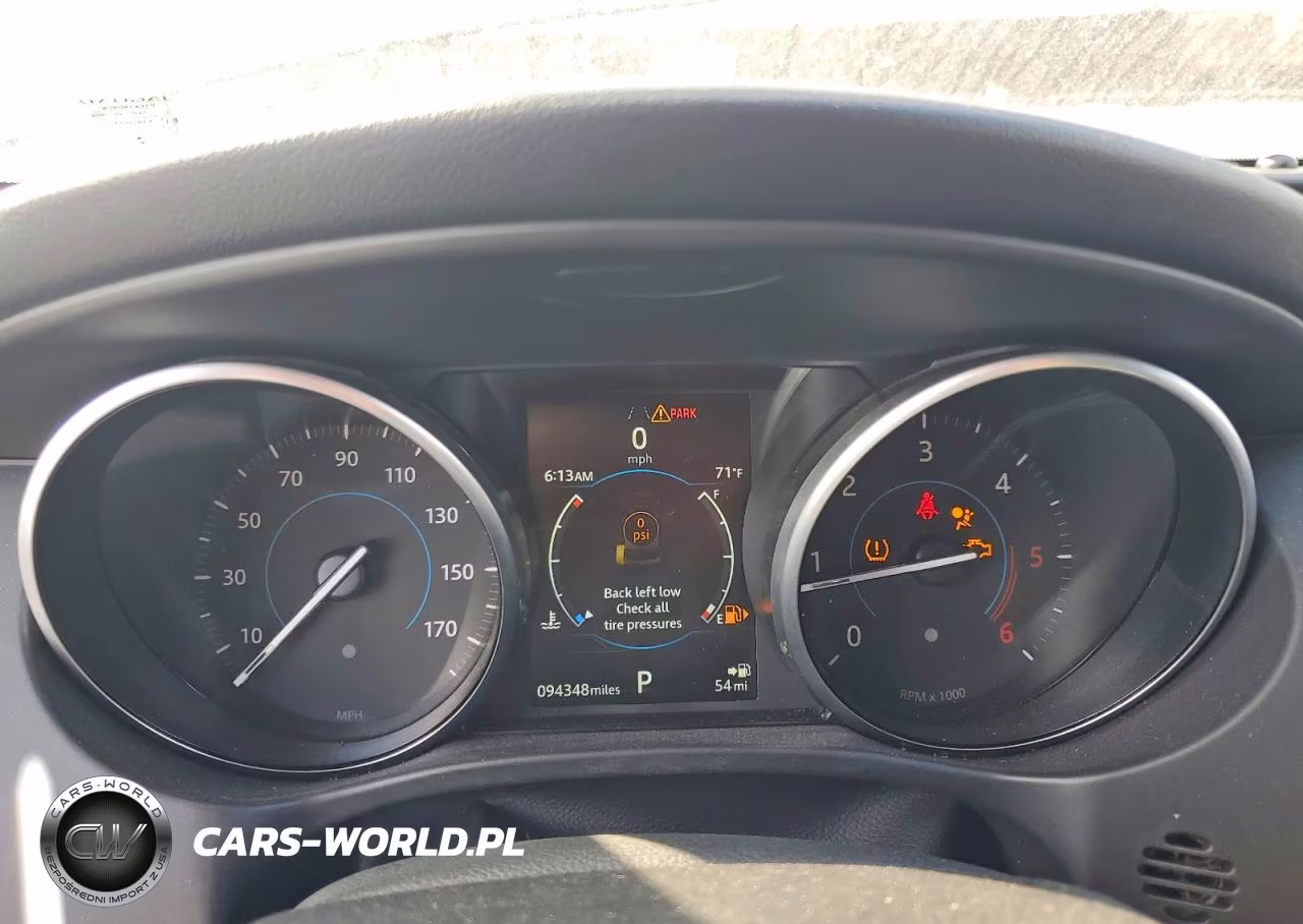 2018 Jaguar F-Pace Prestige VIN:SADCK2FN9JA265845 - 9
