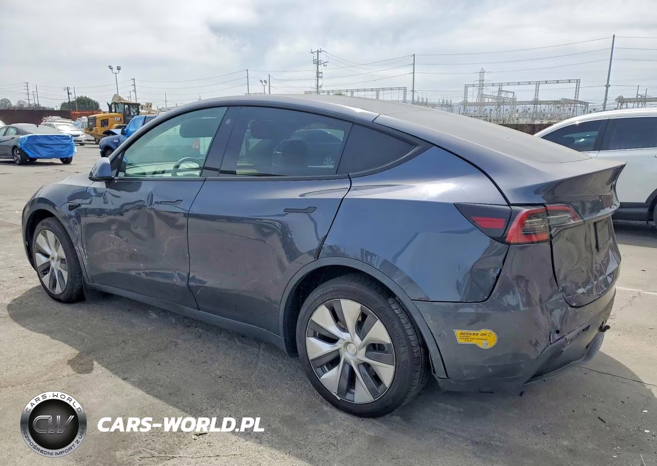 2022 Tesla Model Y VIN:7SAYGAEE5NF517153 - 2