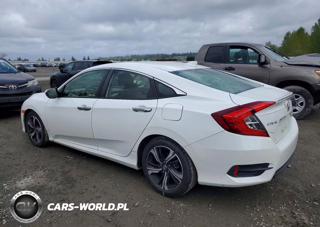 2018 Honda Civic Touring VIN:JHMFC1F96JX033847 - 2