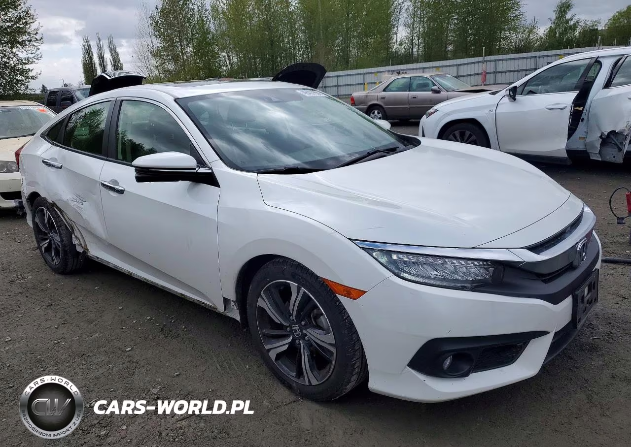 2018 Honda Civic Touring VIN:JHMFC1F96JX033847 - 4