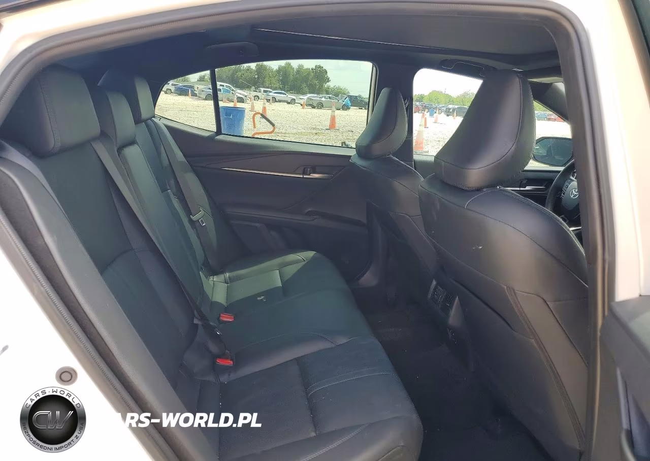 2025 Toyota Camry Xse VIN:4T1DAACK3SU165520 - 10