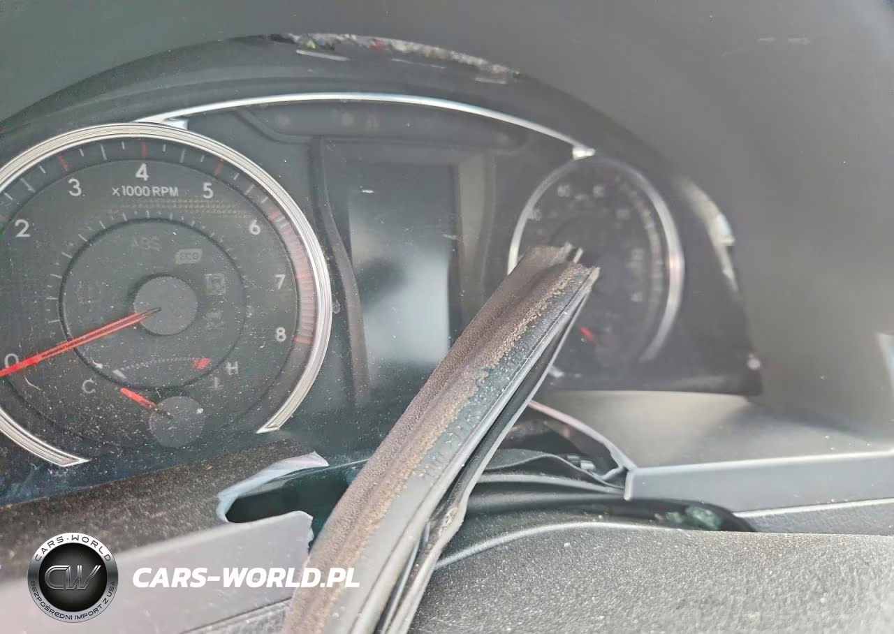 2016 Toyota Camry Se VIN:4T1BF1FK3GU254323 - 9