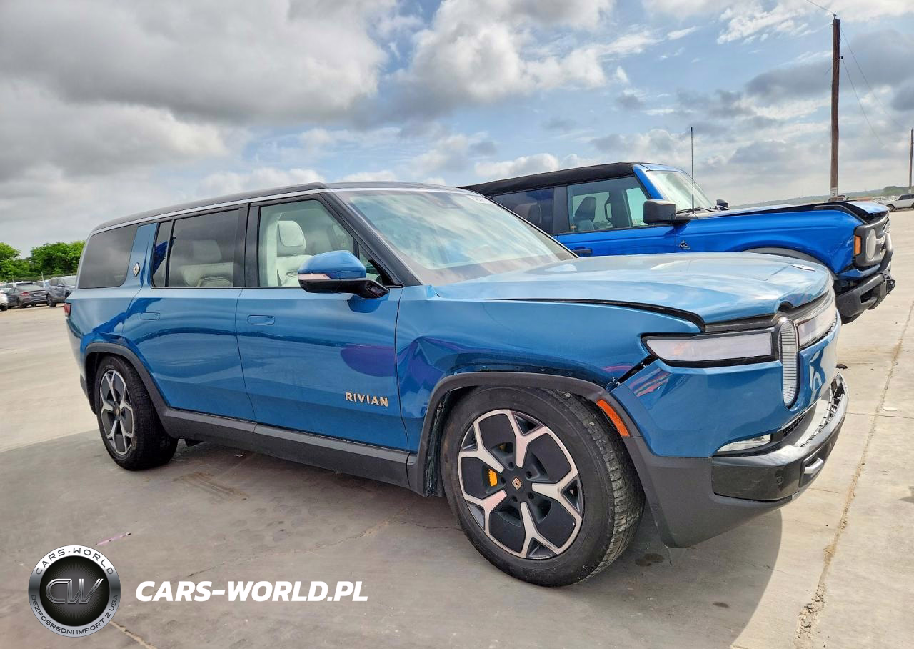 2023 Rivian R1S Adventure VIN:7PDSGABA5PN017642 - 4