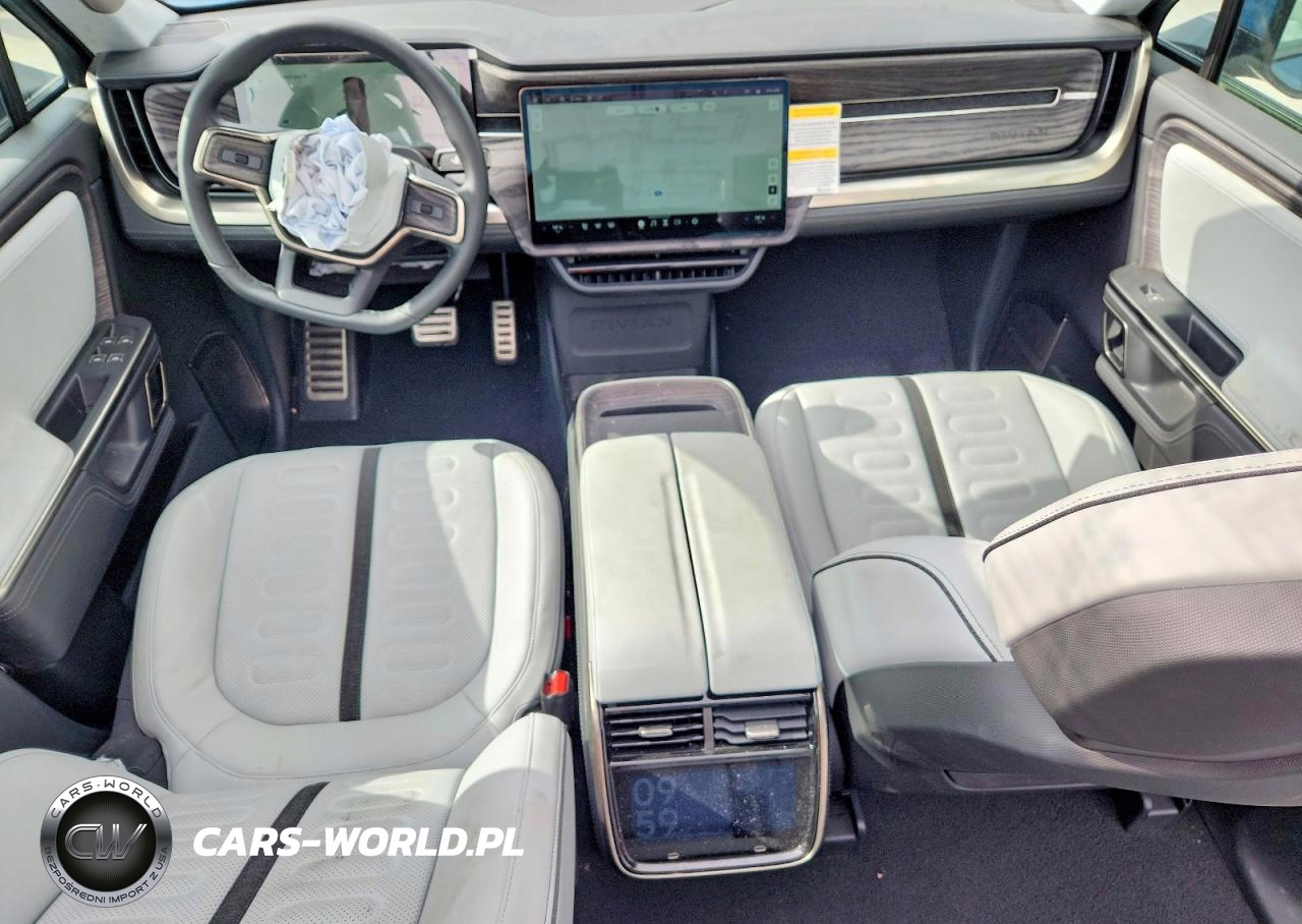 2023 Rivian R1S Adventure VIN:7PDSGABA5PN017642 - 8