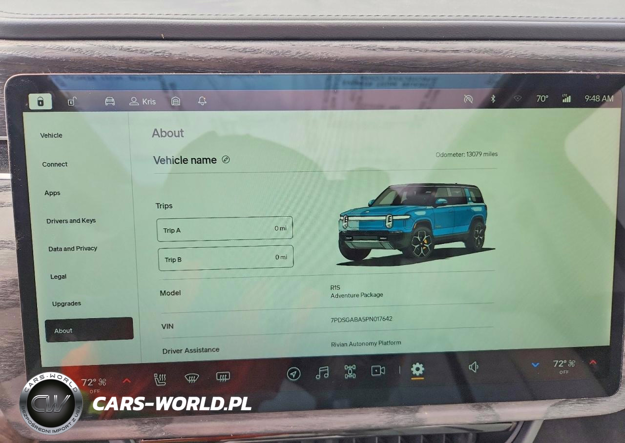 2023 Rivian R1S Adventure VIN:7PDSGABA5PN017642 - 9