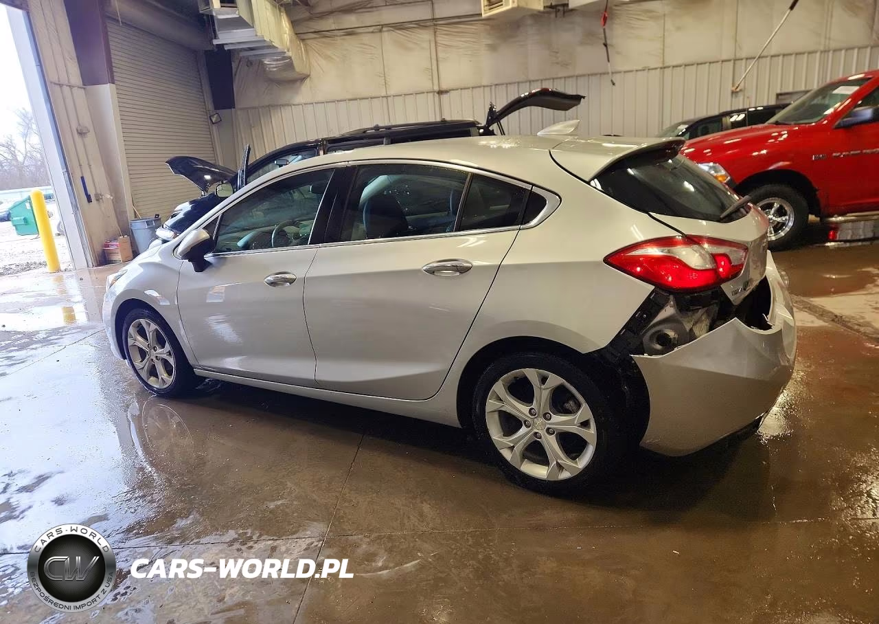 2017 Chevrolet Cruze Premier VIN:3G1BF6SM1HS594041 - 2