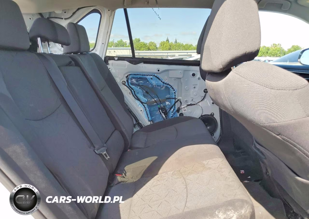 2021 Toyota Rav4 Xle VIN:2T3W1RFV8MC104172 - 11