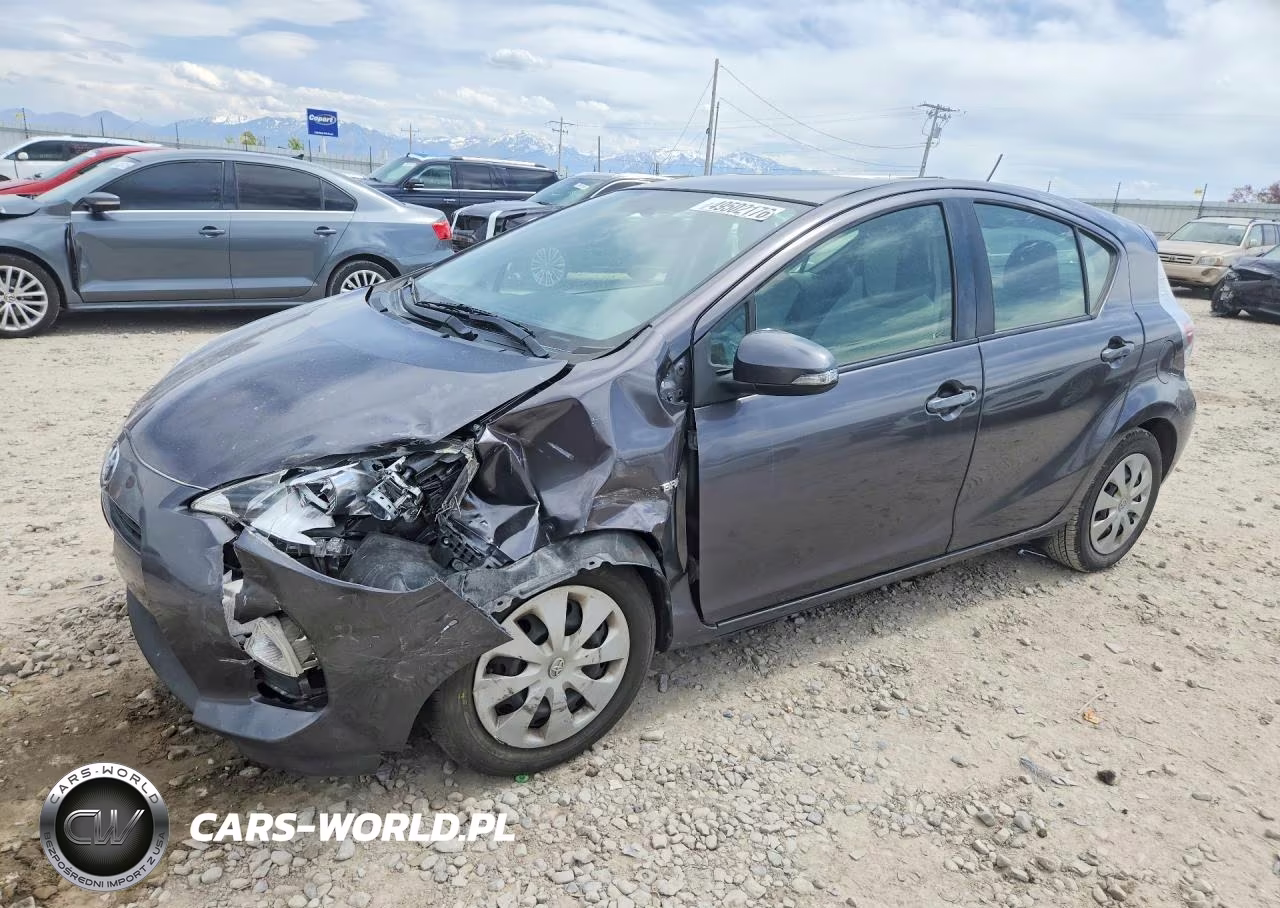2014 Toyota Prius C One
