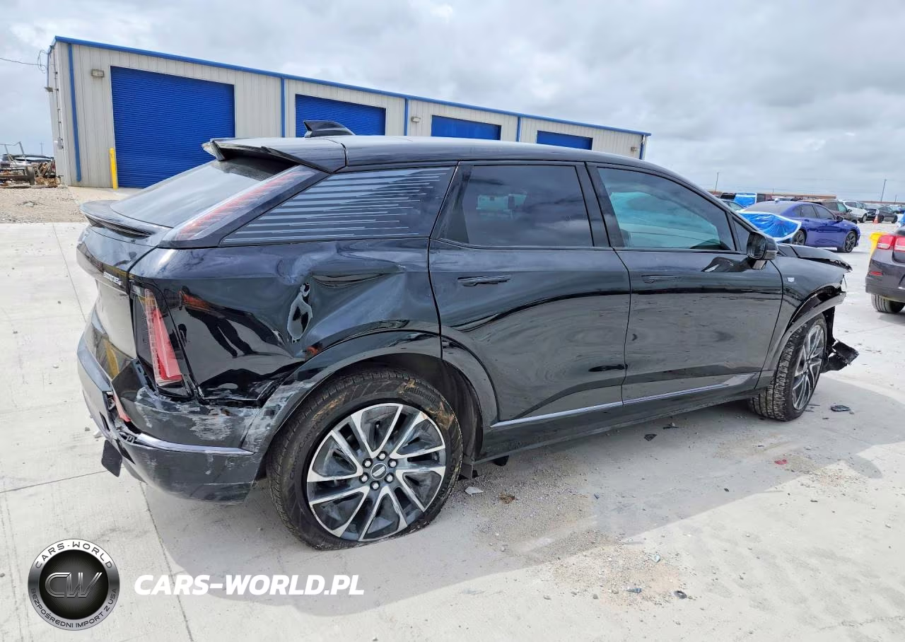 2025 Cadillac Optiq Sport VIN:3GYK3EMR4SS198755 - 3