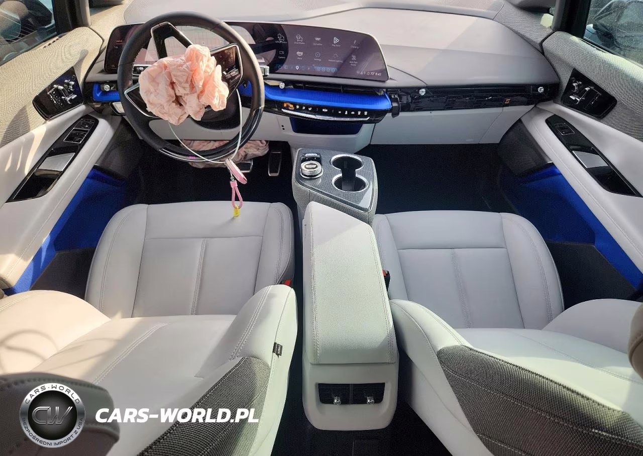 2025 Cadillac Optiq Sport VIN:3GYK3EMR4SS198755 - 8