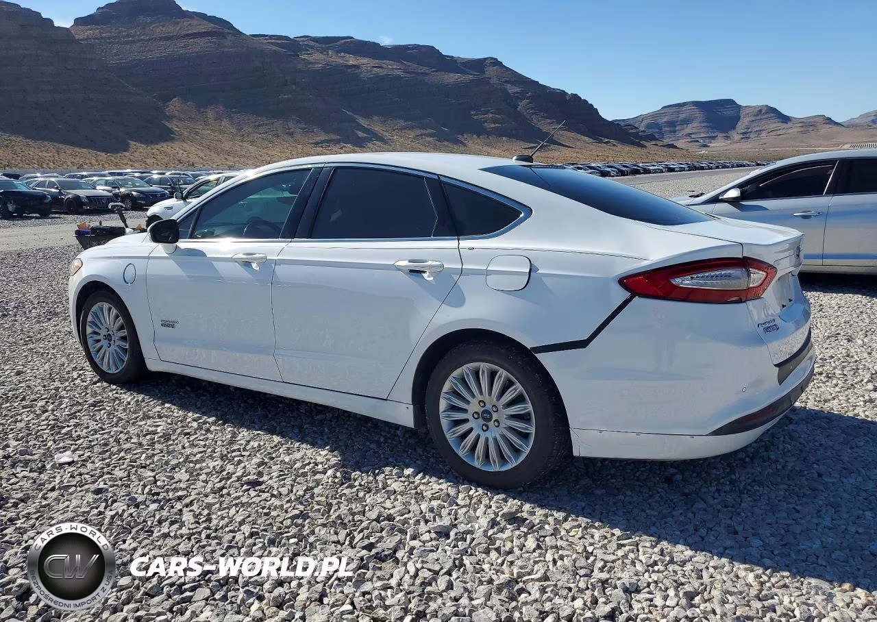 2015 Ford Fusion Se Phev VIN:3FA6P0PU3FR194598 - 2