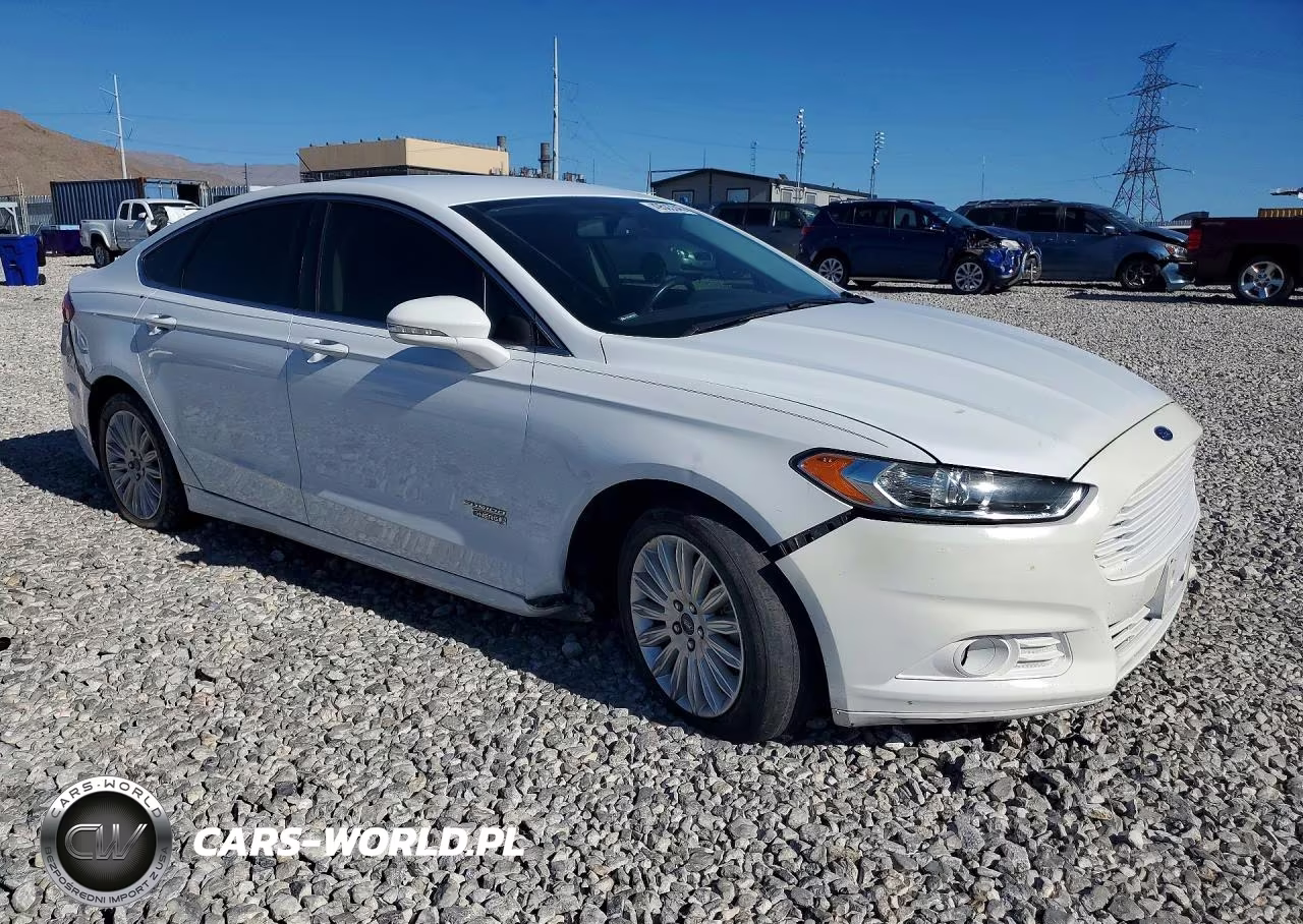2015 Ford Fusion Se Phev VIN:3FA6P0PU3FR194598 - 4