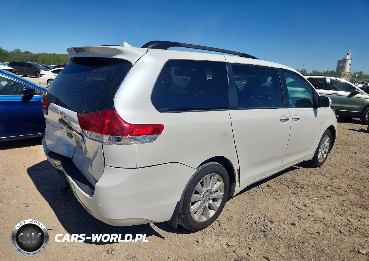 2014 Toyota Sienna Limited 7-Passenger VIN:5TDDK3DC4ES078710 - 3