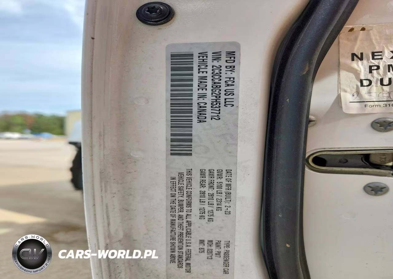 2023 Chrysler 300 S VIN:2C3CCABG2PH537712 - 12