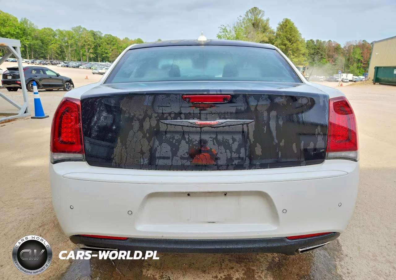 2023 Chrysler 300 S VIN:2C3CCABG2PH537712 - 6