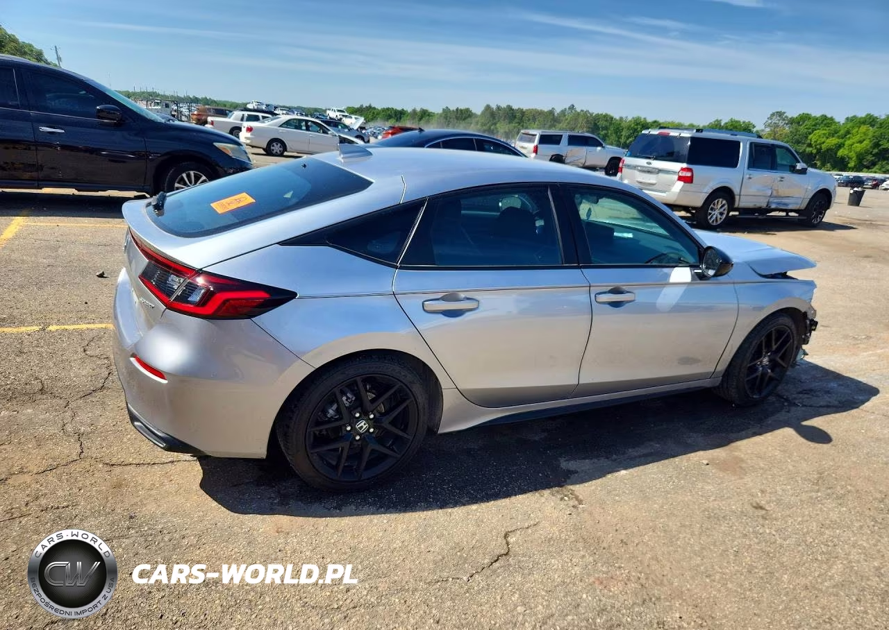 2025 Honda Civic Sport VIN:19XFL2H82SE017755 - 3