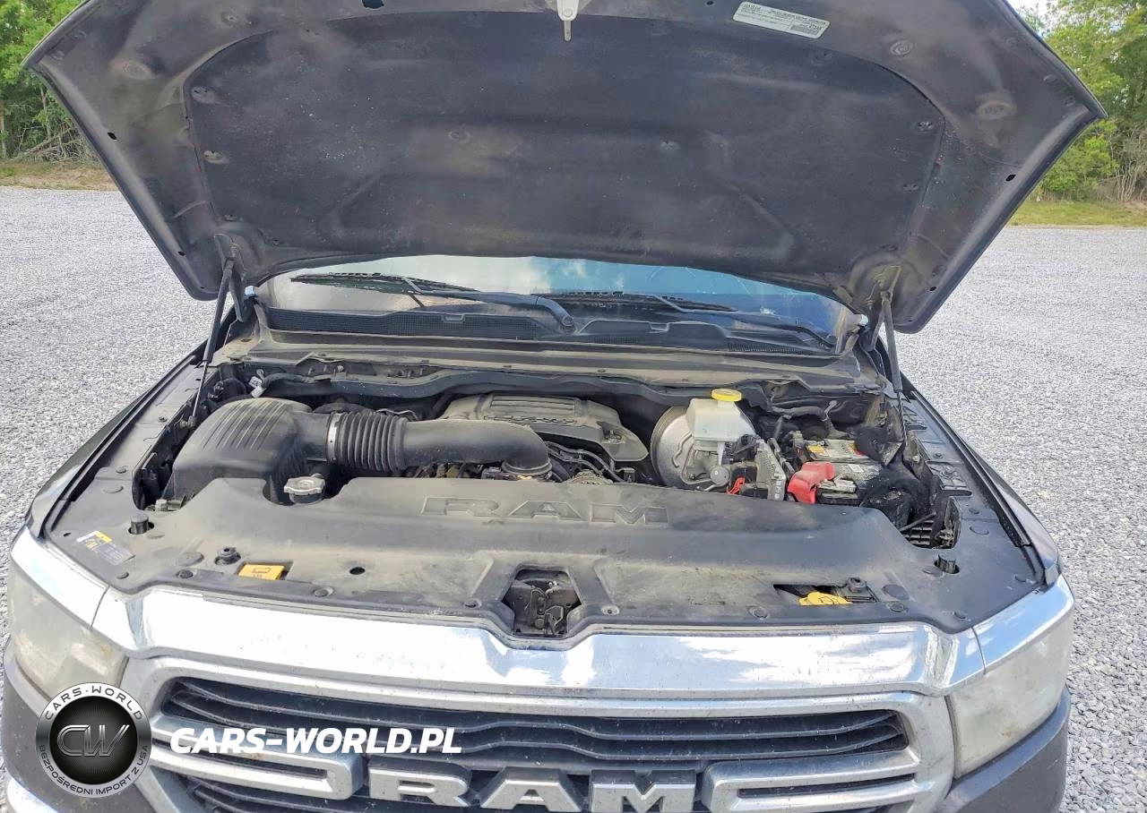 2019 Ram 1500 Big Horn VIN:1C6SRFFT9KN552421 - 11