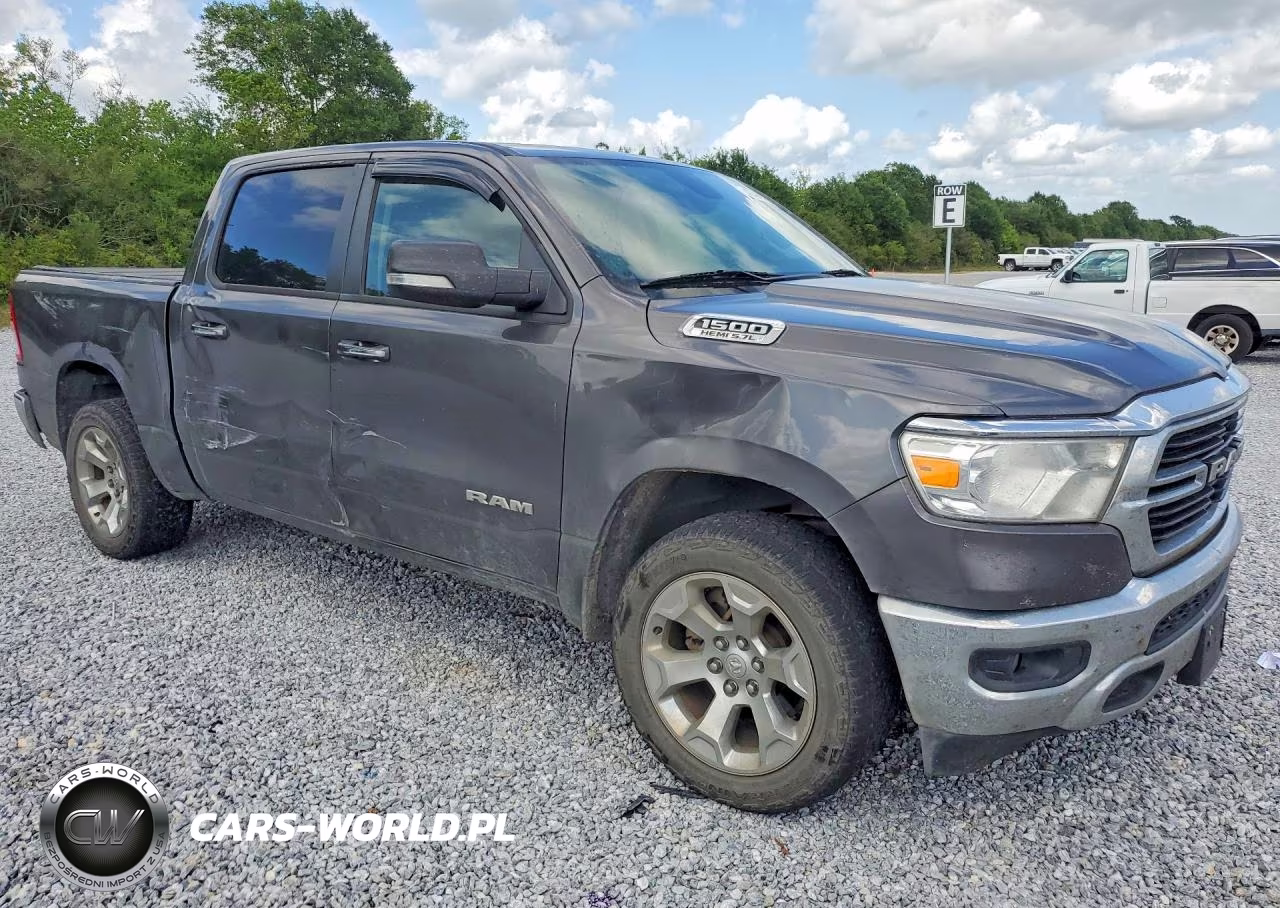 2019 Ram 1500 Big Horn VIN:1C6SRFFT9KN552421 - 4