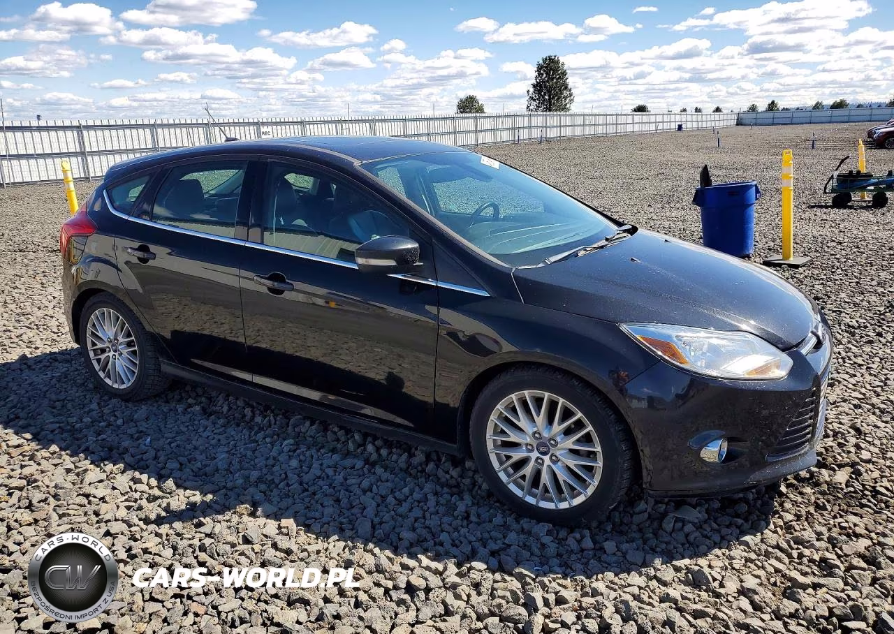 2012 Ford Focus VIN:1FAHP3M24CL430022 - 4