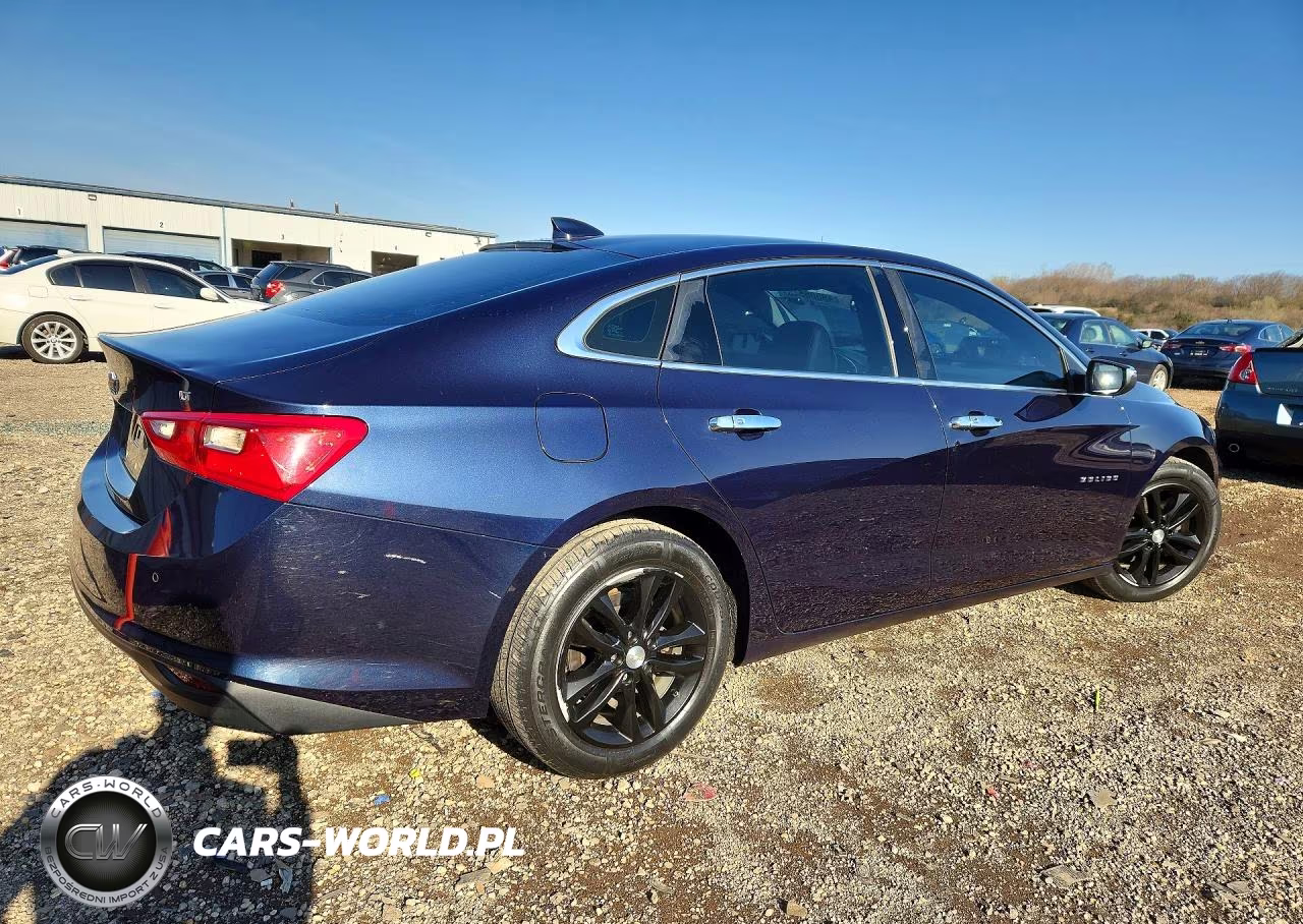 2016 Chevrolet Malibu Lt VIN:1G1ZE5ST3GF239555 - 3