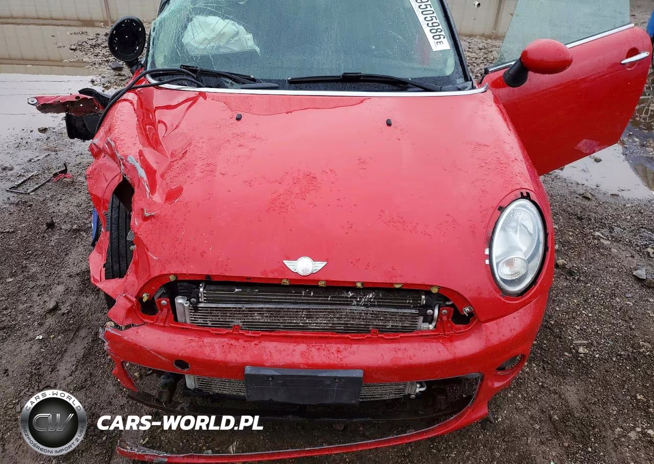 2013 Mini Cooper VIN:WMWSU3C54DT370925 - 11