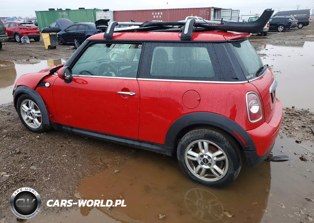 2013 Mini Cooper VIN:WMWSU3C54DT370925 - 2