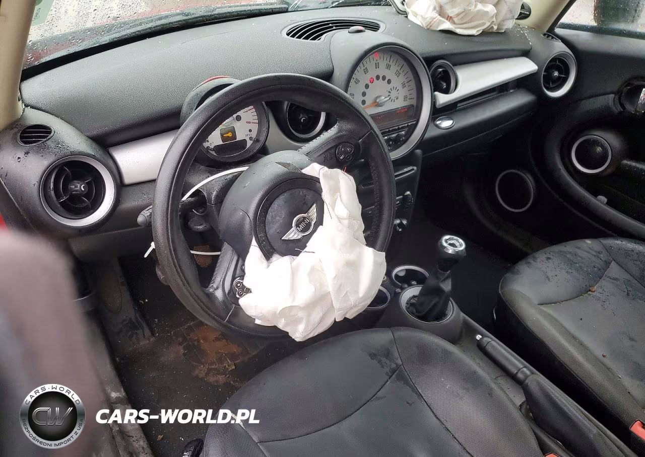 2013 Mini Cooper VIN:WMWSU3C54DT370925 - 8