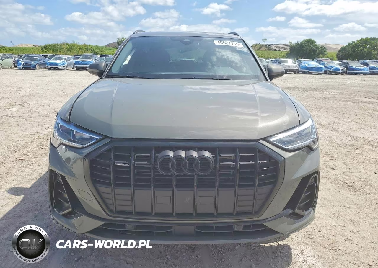 2025 Audi Q3 Premium S Line 45 VIN:WA1DECF36S1019083 - 5