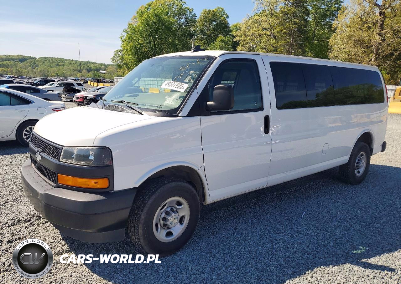 2023 Chevrolet Express G3500 Ls