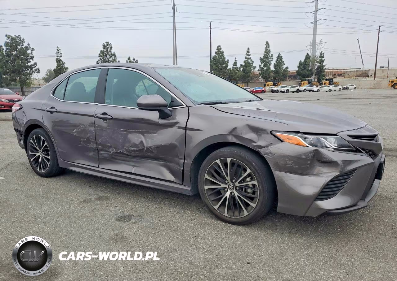 2020 Toyota Camry Se VIN:4T1G11AK4LU954809 - 4