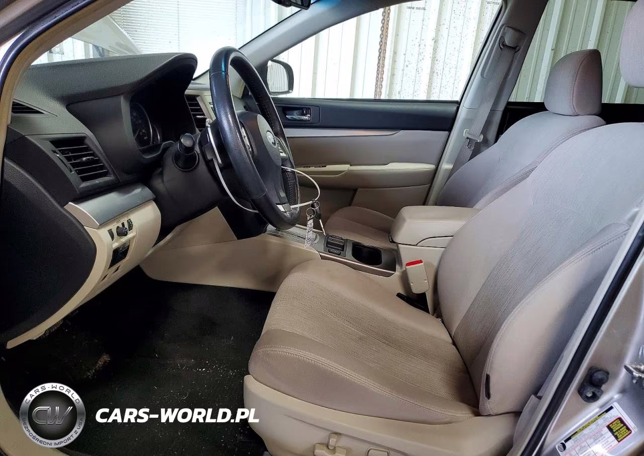 2014 Subaru Outback 2.5I Premium VIN:4S4BRBCC0E3328052 - 7