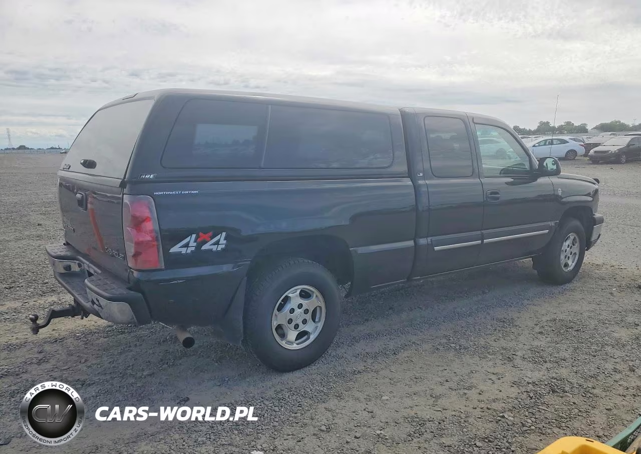 2004 Chevrolet Silverado K1500 VIN:1GCEK19T94E155044 - 3