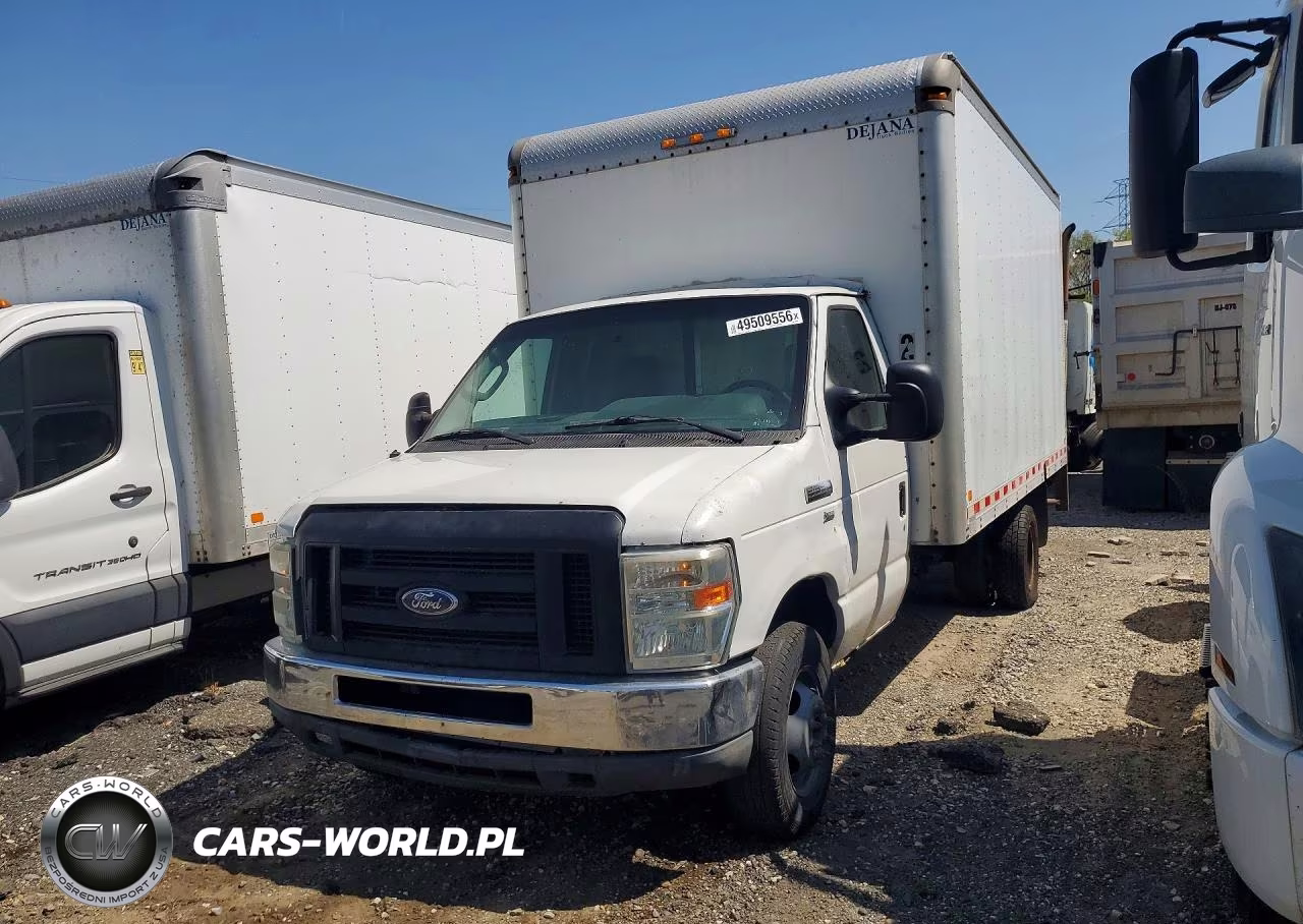 2010 Ford E350 Box Truck