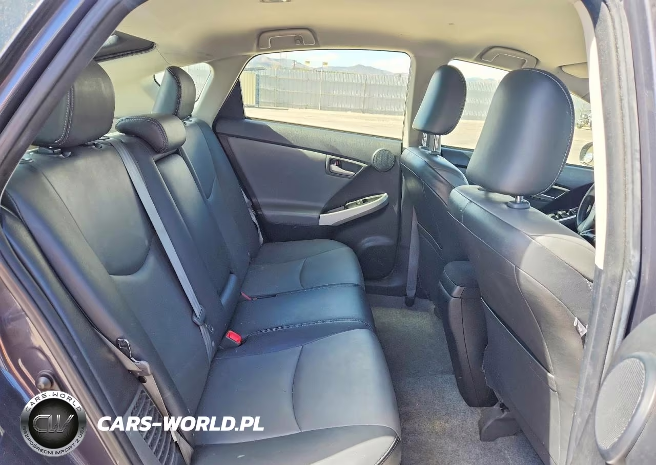 2014 Toyota Prius Four VIN:JTDKN3DU9E1779845 - 10