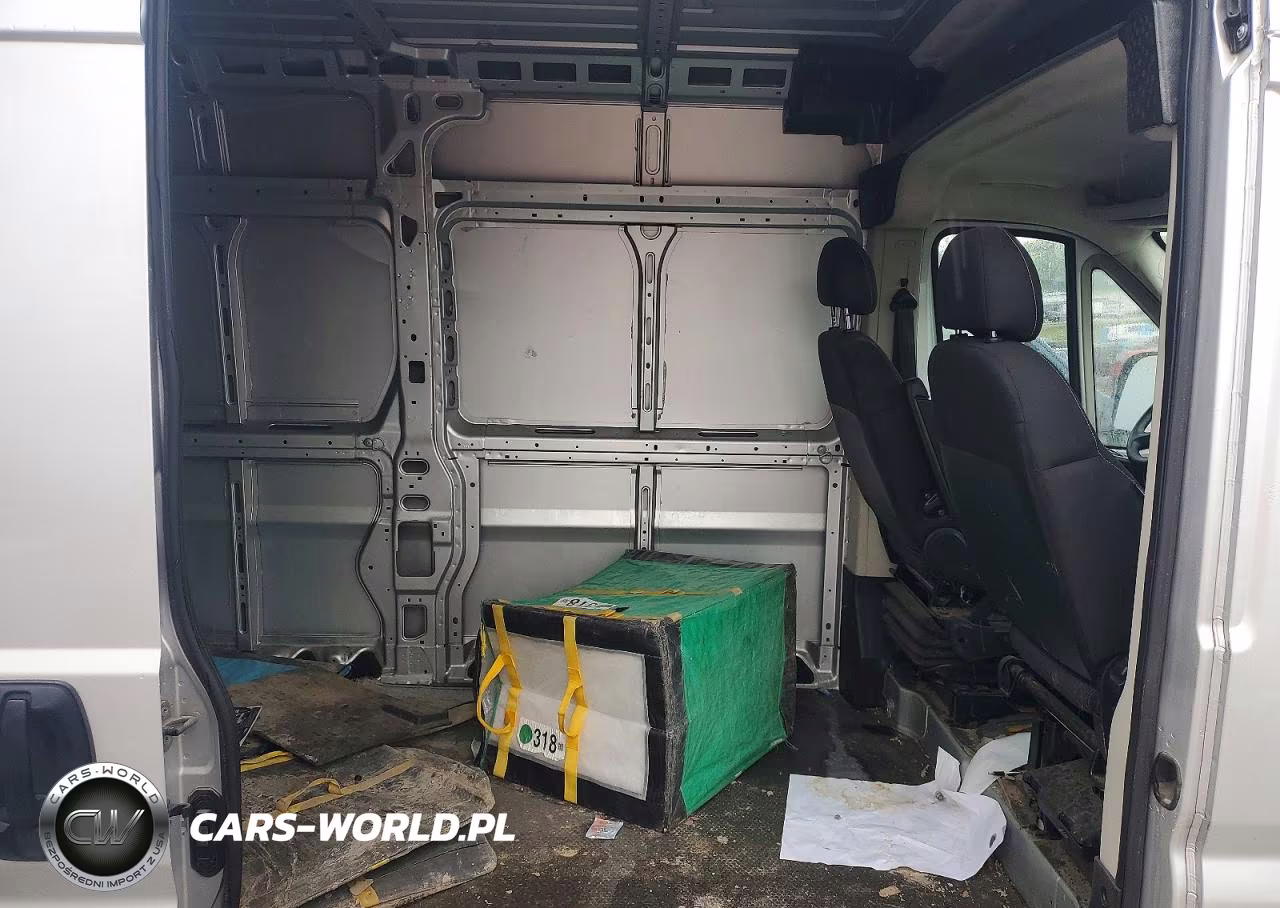 2020 Ram Promaster 3500 3500 High VIN:3C6URVJGXLE100982 - 11